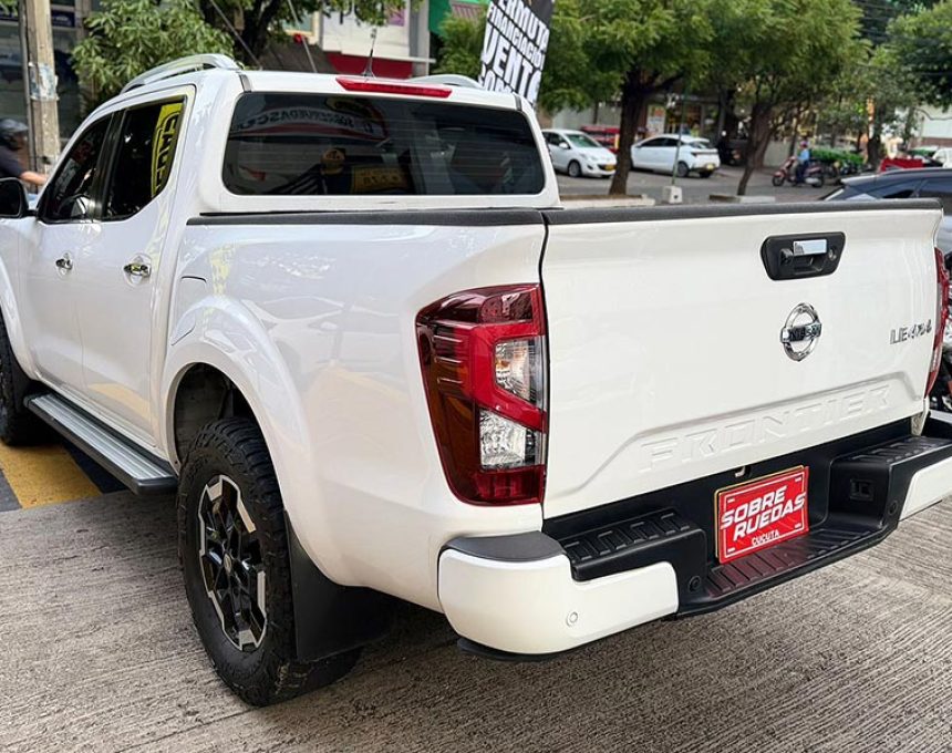 nissan-frontier-le-2023-sobre-ruedas-cucuta-5